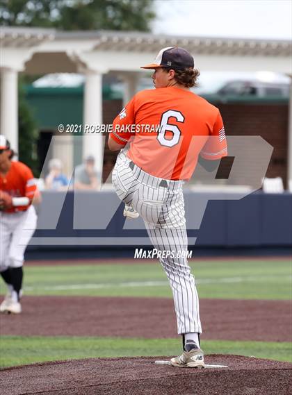 Thumbnail 1 in Rockwall vs. Rockwall-Heath (UIL 6A Regional Finals Game 3) photogallery.