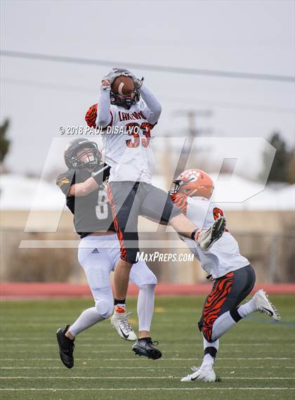 Thumbnail 3 in Arapahoe vs. Lakewood (CHSAA 5A First Round) photogallery.