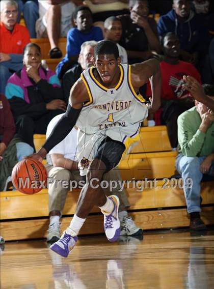 Thumbnail 3 in Montverde Academy vs St. Benedicts (City of Palms Classic) photogallery.