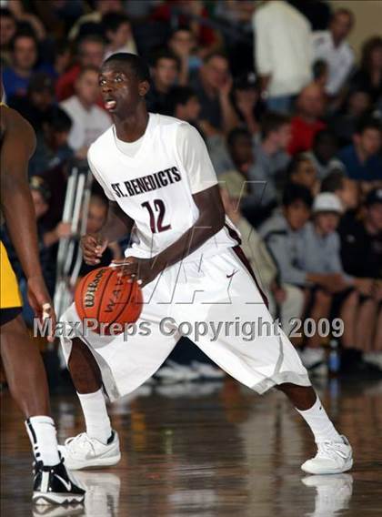 Thumbnail 2 in Montverde Academy vs St. Benedicts (City of Palms Classic) photogallery.