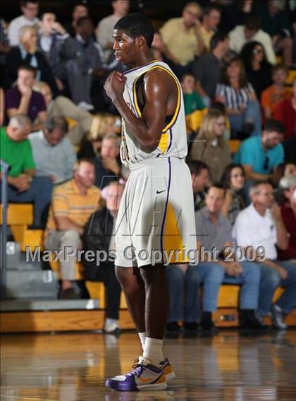 Thumbnail 1 in Montverde Academy vs St. Benedicts (City of Palms Classic) photogallery.