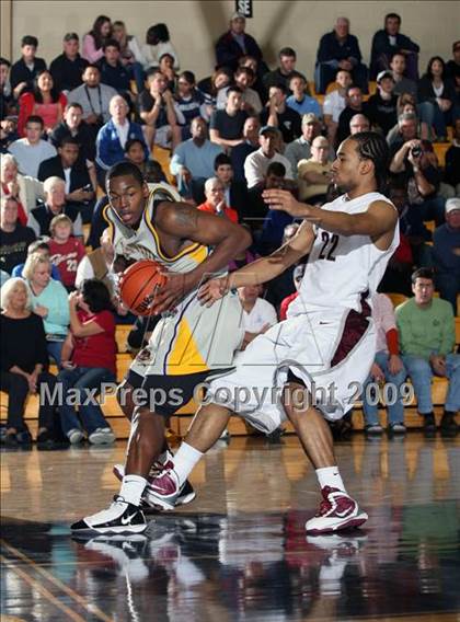 Thumbnail 1 in Montverde Academy vs St. Benedicts (City of Palms Classic) photogallery.