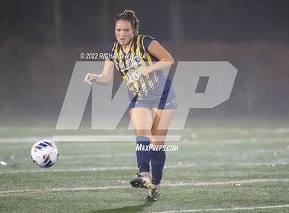 Thumbnail 2 in Pembroke vs Bow (NHIAA D2 Semifinal) photogallery.
