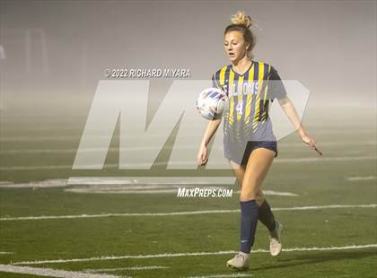 Thumbnail 2 in Pembroke vs Bow (NHIAA D2 Semifinal) photogallery.