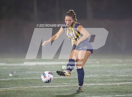 Thumbnail 3 in Pembroke vs Bow (NHIAA D2 Semifinal) photogallery.