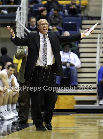 Thumbnail 3 in De La Salle vs. Archbishop Mitty (Martin Luther King Classic) photogallery.
