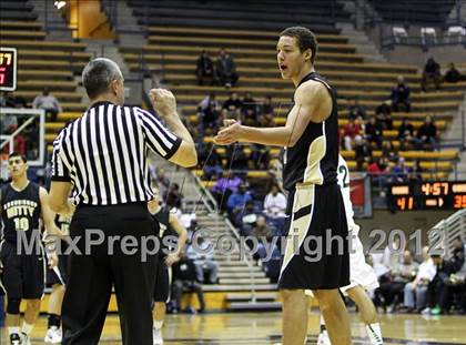 Thumbnail 2 in De La Salle vs. Archbishop Mitty (Martin Luther King Classic) photogallery.