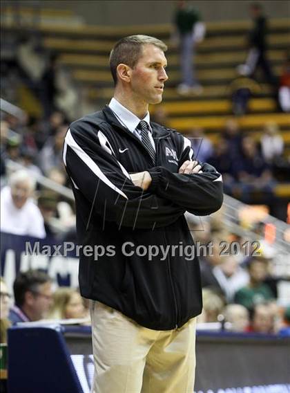 Thumbnail 2 in De La Salle vs. Archbishop Mitty (Martin Luther King Classic) photogallery.
