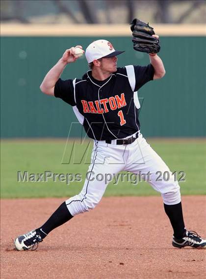 Thumbnail 3 in Haltom @ MacArthur photogallery.