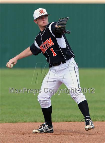 Thumbnail 3 in Haltom @ MacArthur photogallery.
