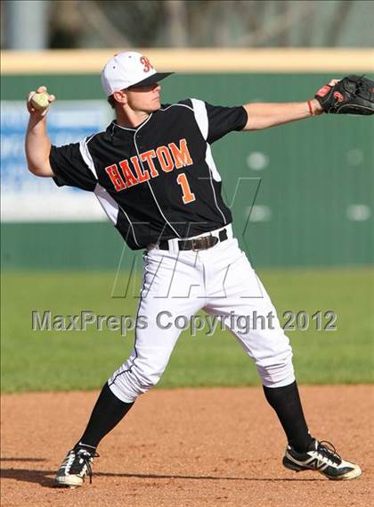 Thumbnail 2 in Haltom @ MacArthur photogallery.