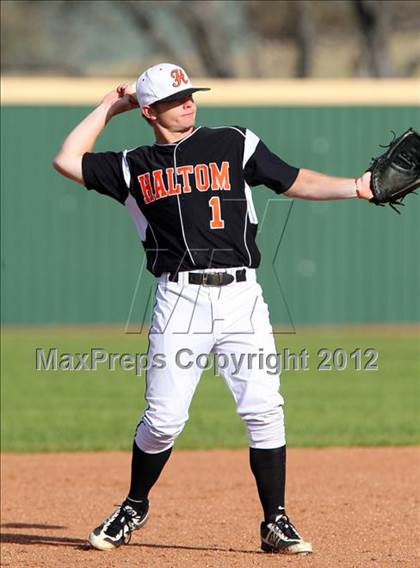 Thumbnail 1 in Haltom @ MacArthur photogallery.