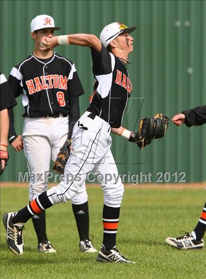 Thumbnail 2 in Haltom @ MacArthur photogallery.