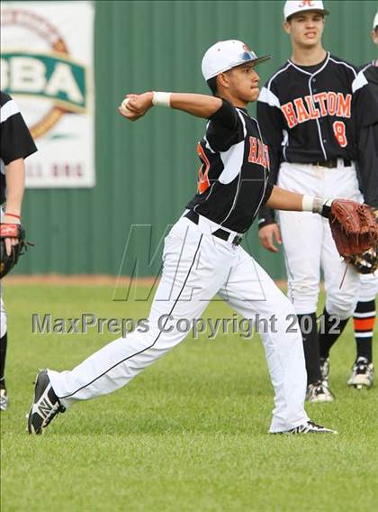 Thumbnail 3 in Haltom @ MacArthur photogallery.