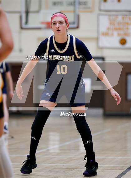 Thumbnail 3 in La Costa Canyon vs. El Dorado (So Cal Holiday Prep Classic) photogallery.