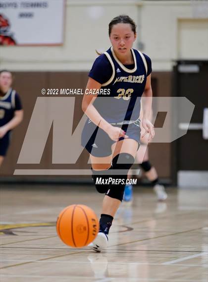 Thumbnail 2 in La Costa Canyon vs. El Dorado (So Cal Holiday Prep Classic) photogallery.