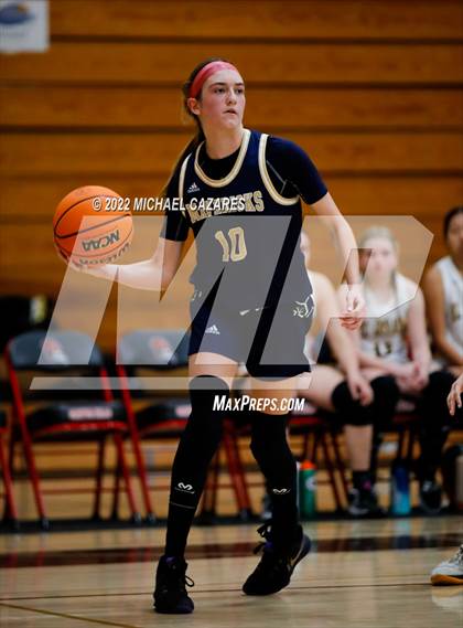 Thumbnail 1 in La Costa Canyon vs. El Dorado (So Cal Holiday Prep Classic) photogallery.