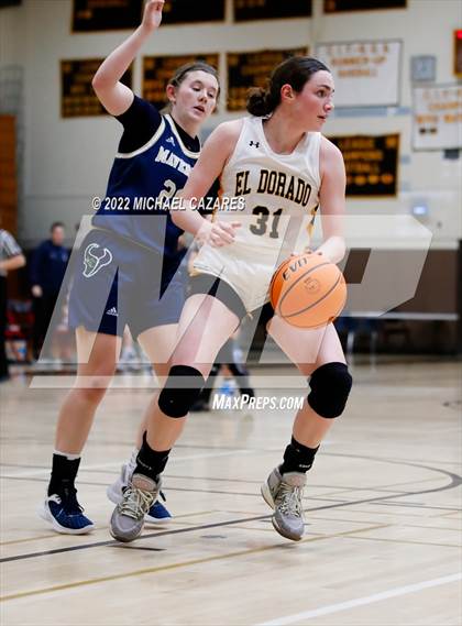 Thumbnail 1 in La Costa Canyon vs. El Dorado (So Cal Holiday Prep Classic) photogallery.
