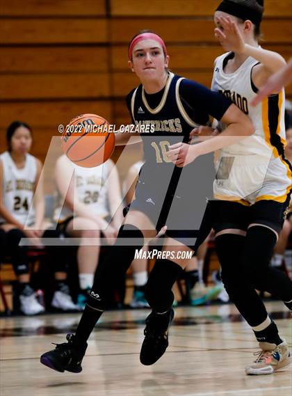 Thumbnail 3 in La Costa Canyon vs. El Dorado (So Cal Holiday Prep Classic) photogallery.