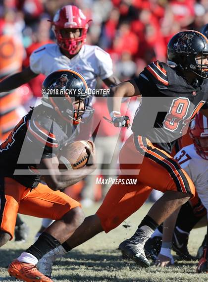 Thumbnail 3 in Kirkwood @ Webster Groves (Turkey Day Game) photogallery.