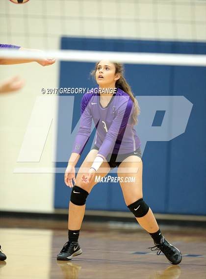 Thumbnail 3 in Independence vs Centennial photogallery.