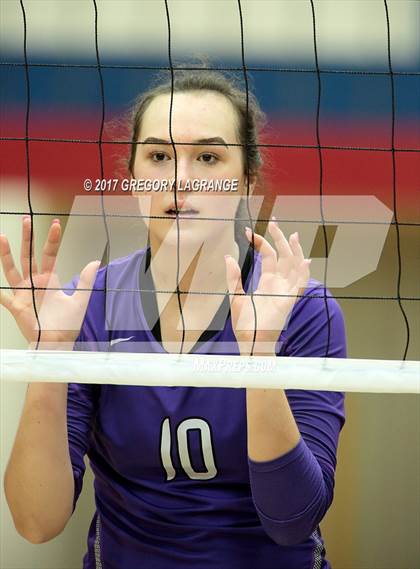Thumbnail 1 in Independence vs Centennial photogallery.