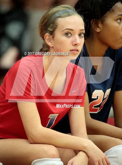 Thumbnail 3 in Independence vs Centennial photogallery.