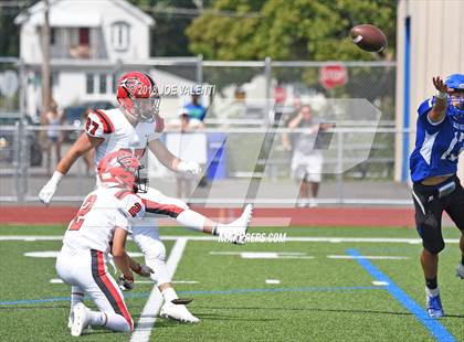 Thumbnail 3 in Clarence @ Kenmore West photogallery.
