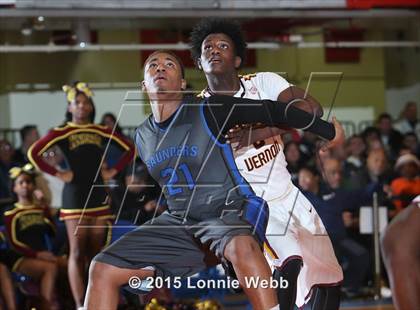 Thumbnail 3 in Saunders vs Mt. Vernon (Section 1 Class AA Semifinal) photogallery.