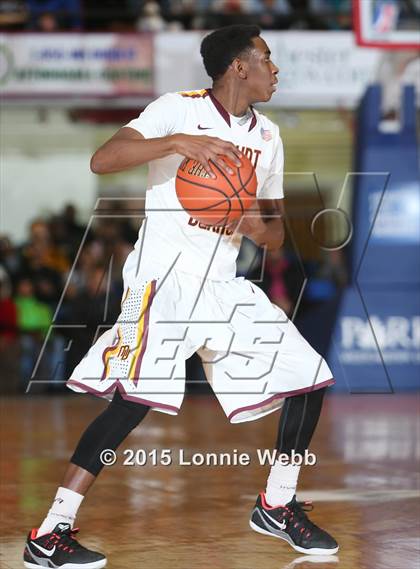 Thumbnail 3 in Saunders vs Mt. Vernon (Section 1 Class AA Semifinal) photogallery.