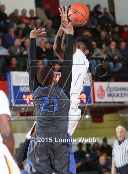 Thumbnail 2 in Saunders vs Mt. Vernon (Section 1 Class AA Semifinal) photogallery.