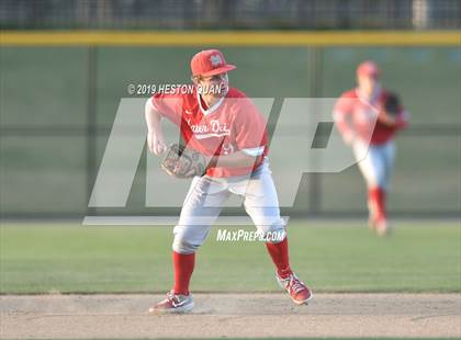 Thumbnail 2 in Dana Hills vs. Mater Dei (Game 2) photogallery.