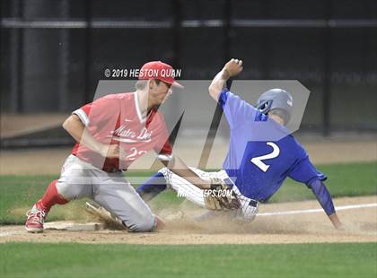 Thumbnail 3 in Dana Hills vs. Mater Dei (Game 2) photogallery.