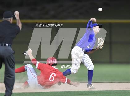 Thumbnail 2 in Dana Hills vs. Mater Dei (Game 2) photogallery.