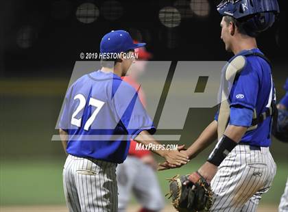 Thumbnail 3 in Dana Hills vs. Mater Dei (Game 2) photogallery.