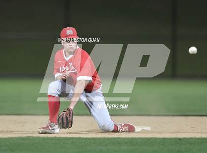 Thumbnail 3 in Dana Hills vs. Mater Dei (Game 2) photogallery.