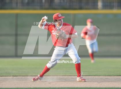 Thumbnail 3 in Dana Hills vs. Mater Dei (Game 2) photogallery.