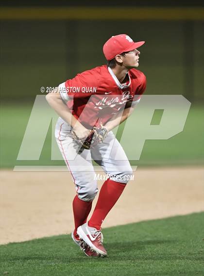 Thumbnail 3 in Dana Hills vs. Mater Dei (Game 2) photogallery.