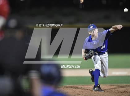 Thumbnail 3 in Dana Hills vs. Mater Dei (Game 2) photogallery.