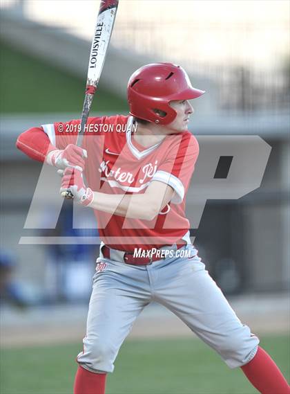 Thumbnail 3 in Dana Hills vs. Mater Dei (Game 2) photogallery.