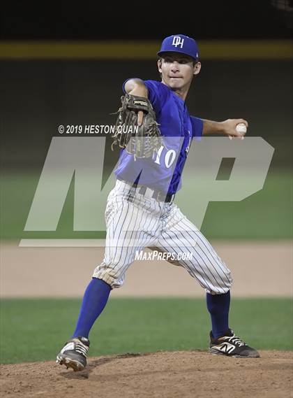 Thumbnail 2 in Dana Hills vs. Mater Dei (Game 2) photogallery.