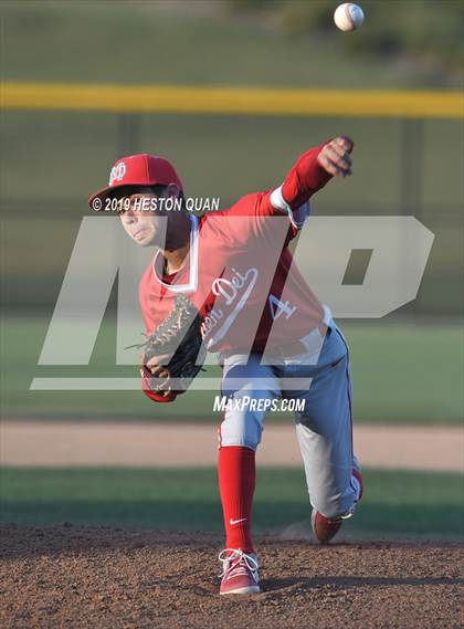 Thumbnail 1 in Dana Hills vs. Mater Dei (Game 2) photogallery.