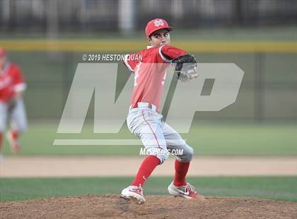 Thumbnail 3 in Dana Hills vs. Mater Dei (Game 2) photogallery.