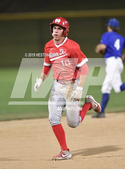 Thumbnail 2 in Dana Hills vs. Mater Dei (Game 2) photogallery.