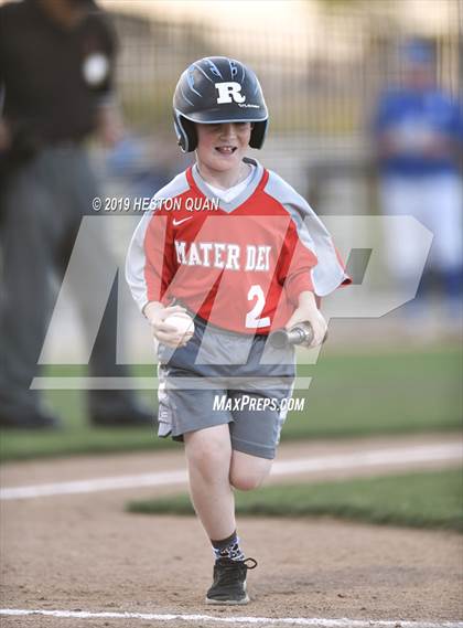 Thumbnail 1 in Dana Hills vs. Mater Dei (Game 2) photogallery.