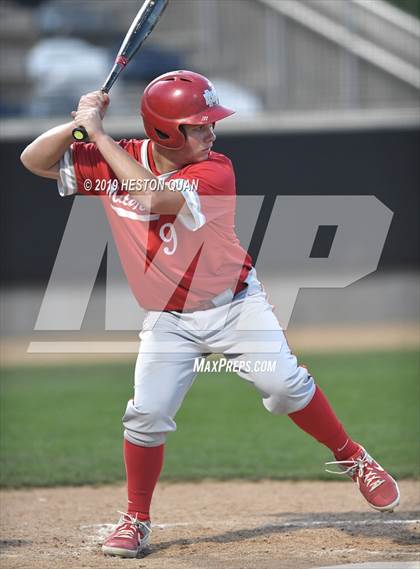 Thumbnail 3 in Dana Hills vs. Mater Dei (Game 2) photogallery.