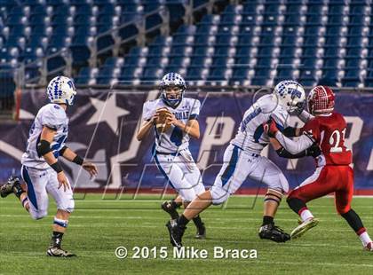 Thumbnail 1 in Wahconah Regional vs. Holliston (MIAA Division 4 Final) photogallery.