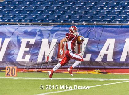 Thumbnail 2 in Wahconah Regional vs. Holliston (MIAA Division 4 Final) photogallery.
