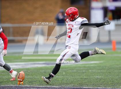 Thumbnail 2 in Delta vs. Beaver (UHSAA 2A Semifinal) photogallery.