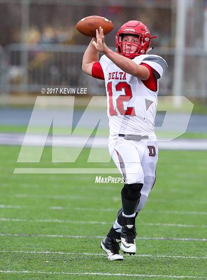 Thumbnail 1 in Delta vs. Beaver (UHSAA 2A Semifinal) photogallery.